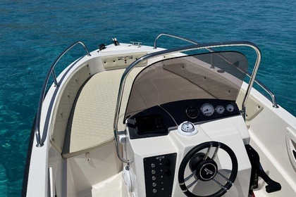 Trimarchi 5.99 con Suzuki 115