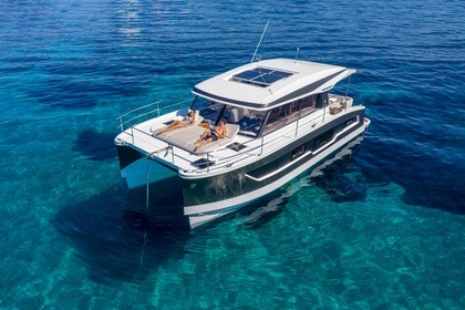 Alquiler Catamarán Fountaine Pajot Motor yacht MY4.S Marsella