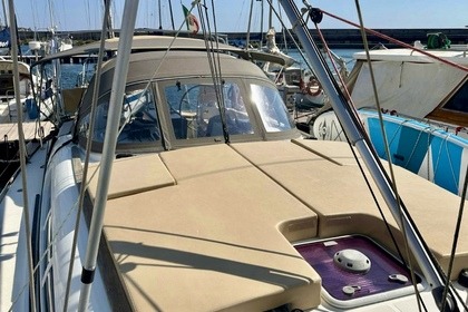 Sailing White Lotus tour Taormina