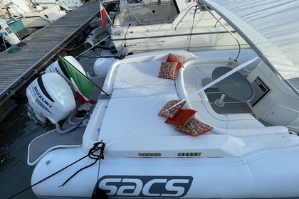 Noleggio Gommone Sacs Marine Stratos 42 Sarzana