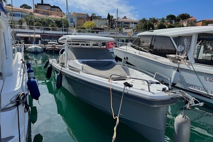 Miete Motorboot Axopar 37 St Roses