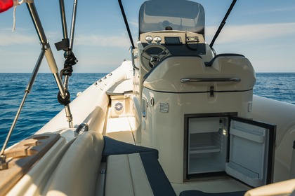 Nuova Jolly Prince 27 (12 pax) 2019