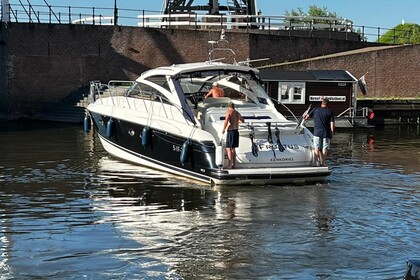 Hire Motor yacht Prinsess 46 Kerkdriel