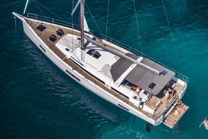 Чартер Парусная яхта Bénéteau Oceanis Yacht 54 Marina Frapa