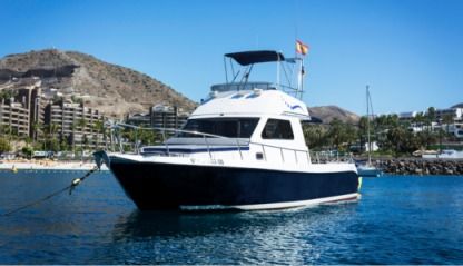 Location Bateau à moteur Cata 356 Grande Canarie