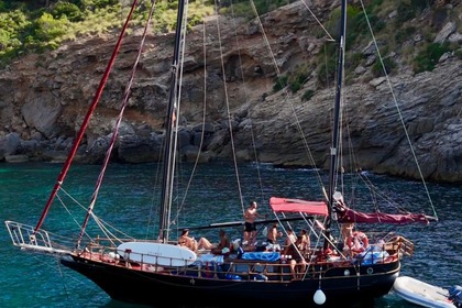 Rental Sailboat Formosa Ketch 42 Port de Pollença