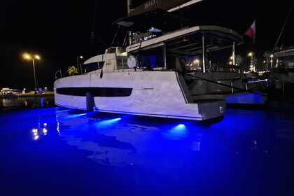 Bali 5.4 WATER TOYS-FREE OF CHARGE, A/C, WATERMAKER, GENERATOR, STARLINK, EXPERIENCED CREW.