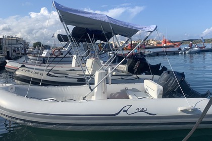Hire Boat without licence  ARIMAR 440 PIONEER Portocolom