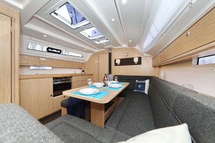 Verhuur Zeilboot Bavaria Yachtbau Bavaria Cruiser 41 Style Trogir