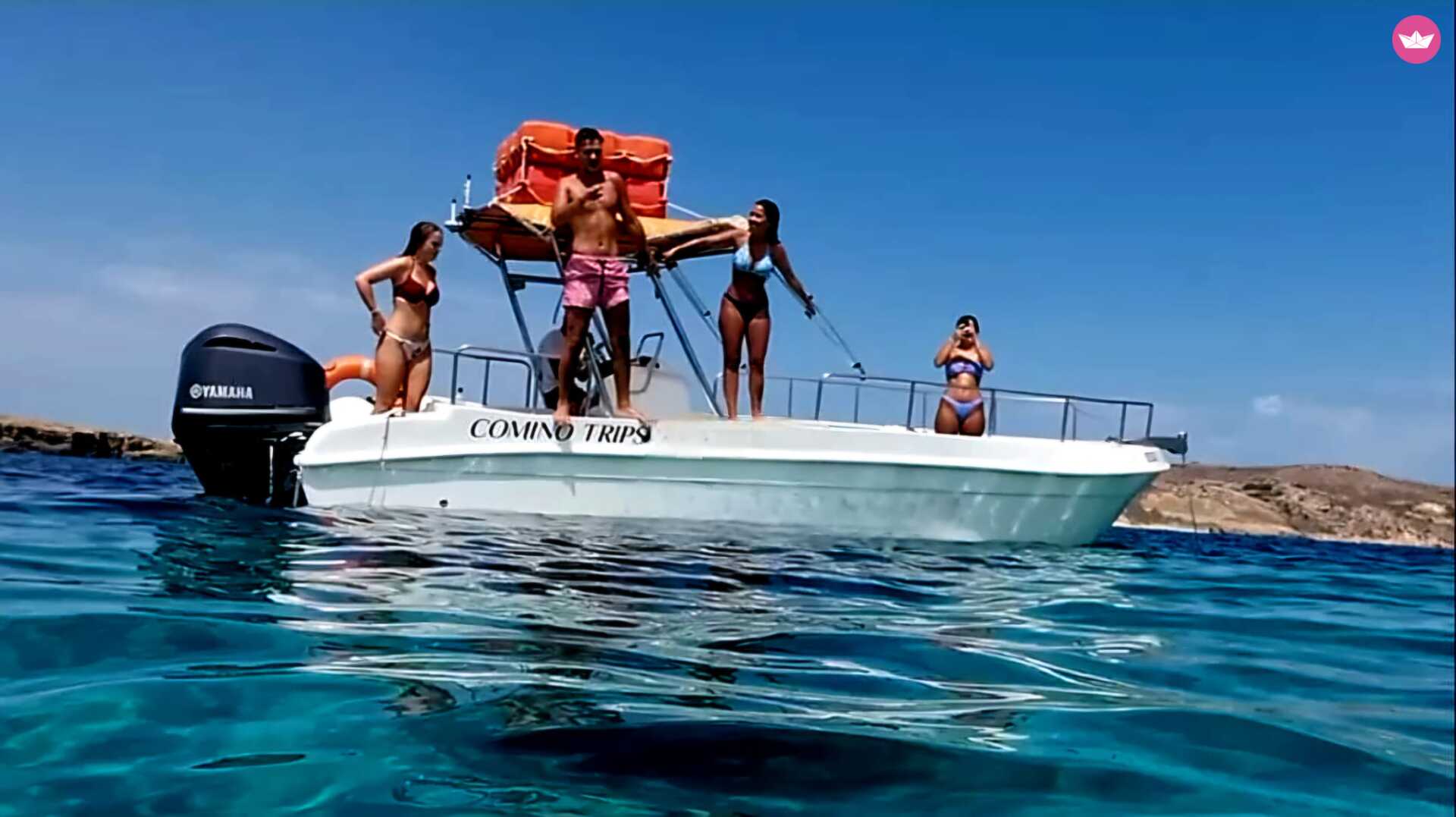 Bateau à moteur Buccaneer 24 ft open motorboat 250cv 2