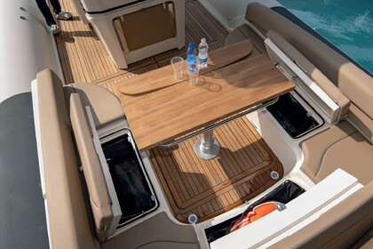 Location Semi-rigide Bwa 33 gto sport Porto-Vecchio