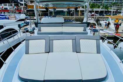 Luxurious Cruiser 44