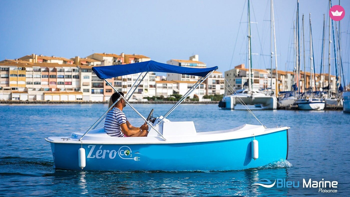 Bateau sans permis  Jeanneau Electric blue 6cv 3