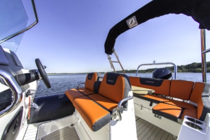 Location Bateau à moteur  ZODIAC MEDLINE 6.80 Arzon