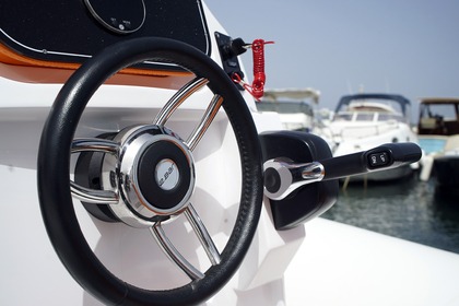 Noleggio Barca senza patente  2Bar 620 40cv Bacoli