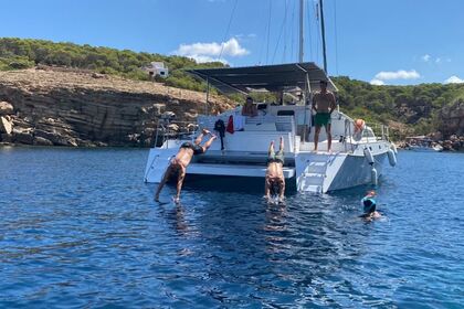 Alquiler Catamarán WOOD DESIGN FLICA 37 Ibiza
