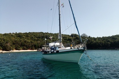 Charter Sailboat Morgan Out-Island 41 Lefkada