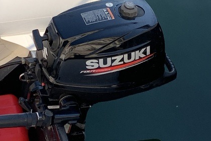 Charter Motorboat Cabesto Annexe 2m90 semi rigide Grimaud