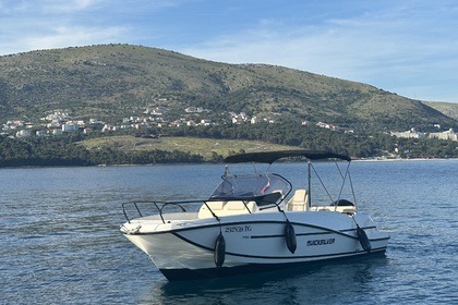 NEW BOAT  QuickSilver 705 Open