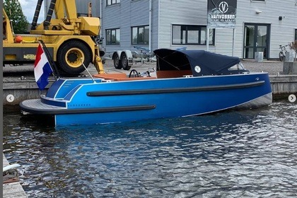 Charter Motorboat Van Vossen Tender 700 Sport Ehnen