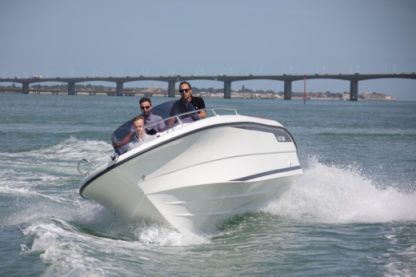 Location Bateau à moteur Ocqueteau Abaco 630 Arcachon