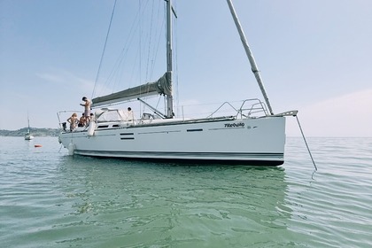 Hire Sailboat Dufour 40 E Performance Lisbon