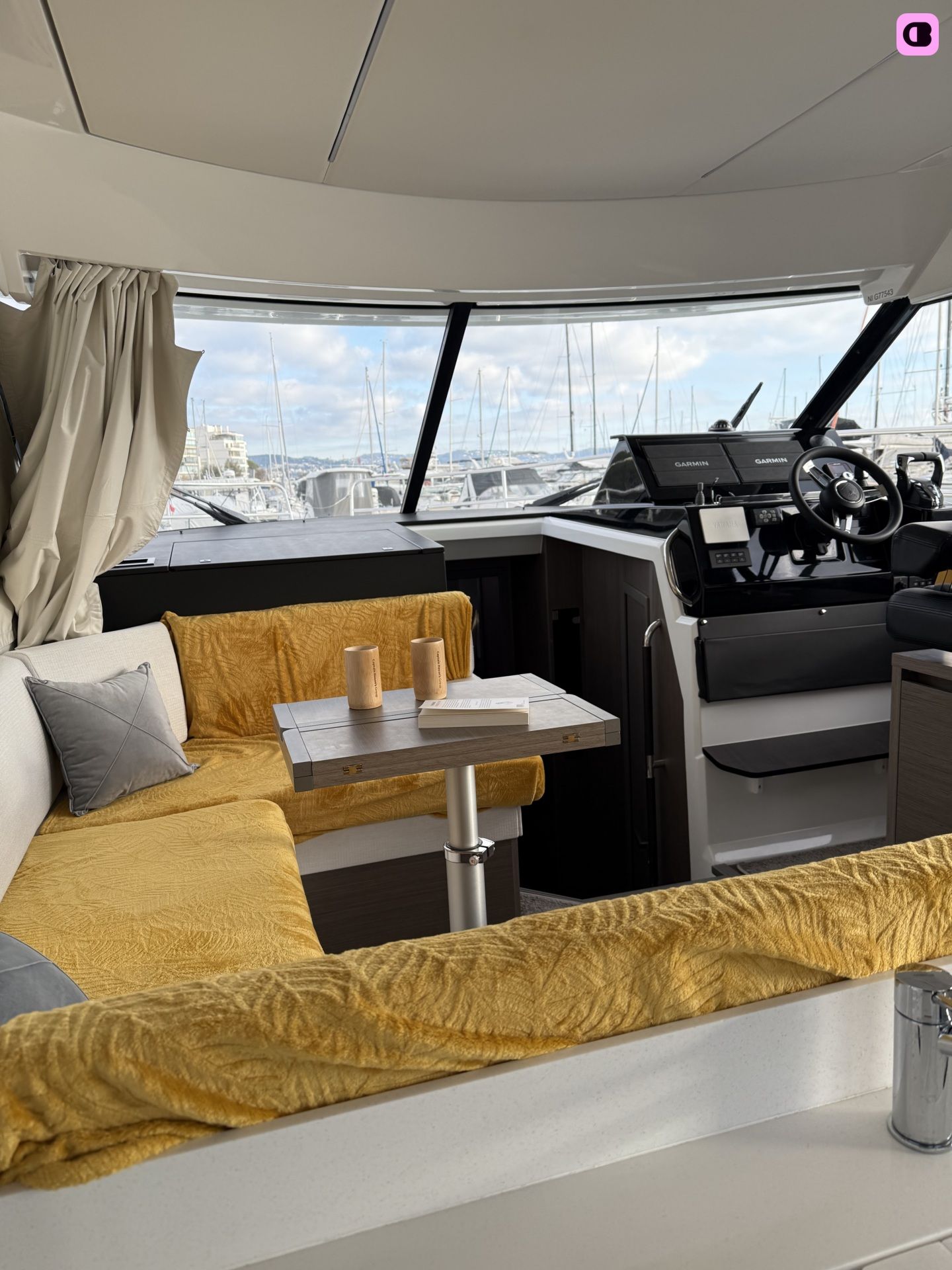 Yacht Jeanneau MF 1295 900cv 8