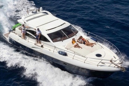 Miete Motoryacht Innovazioni Alena 48 Saint-Tropez