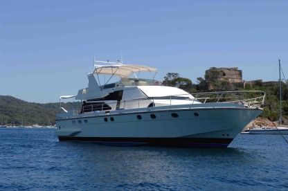 Miete Motorboot Guy Couach 1800 Hyères