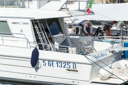 Charter Motorboat FERRETTI 39 FLY Castellammare del Golfo