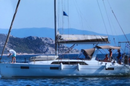 Miete Segelboot Beneteau Oceanis 41.1 Athen