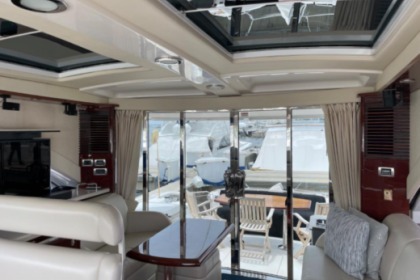 Sea Ray Sundancer 60' Luxury Yacht