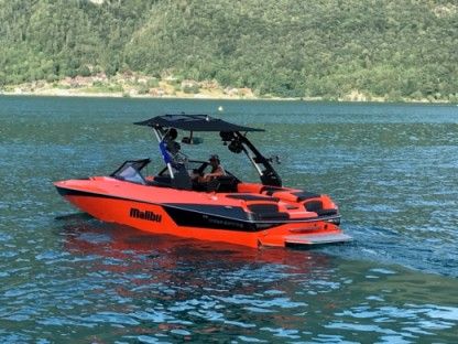 Location Bateau à moteur Malibu 22 Mxz Doussard