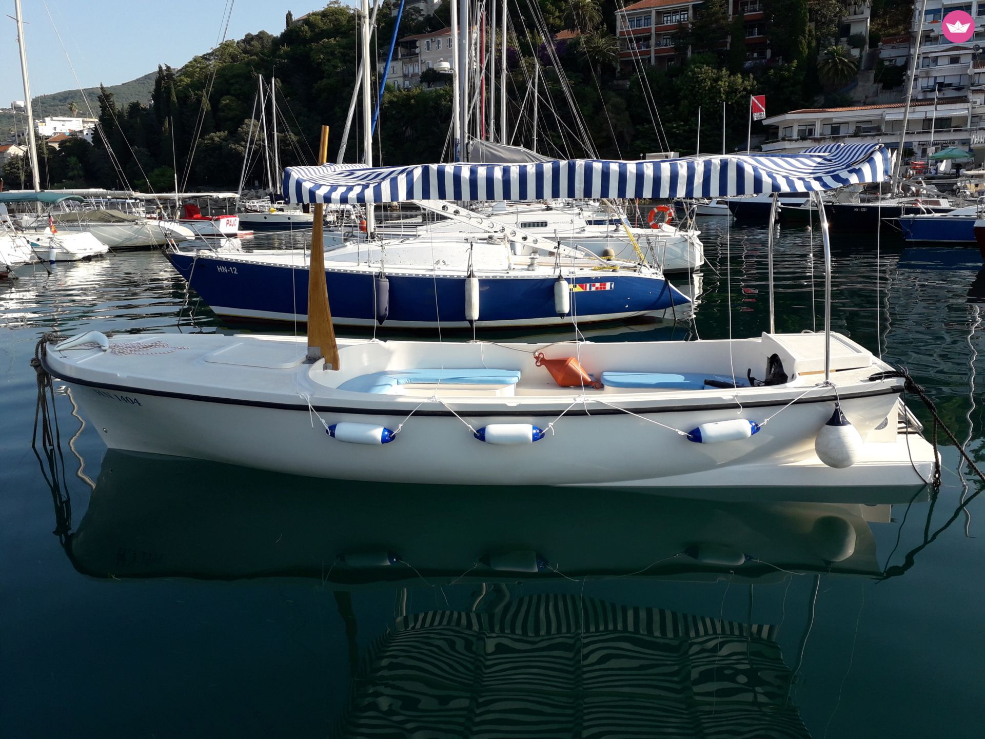 Charter motorboat in Herceg Novi  