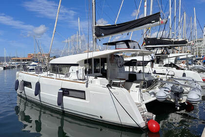 Lagoon 40 - 4 + 1 cab.