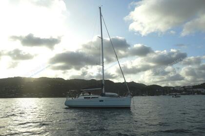 Charter Sailboat JEANNEAU SUN ODYSSEY 36I La Trinité-sur-Mer