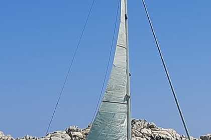 Hire Sailboat HUNTER 376 376 Santa Teresa Gallura