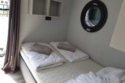 Ιδανικό La Mare  σκάφος χωρίς δ