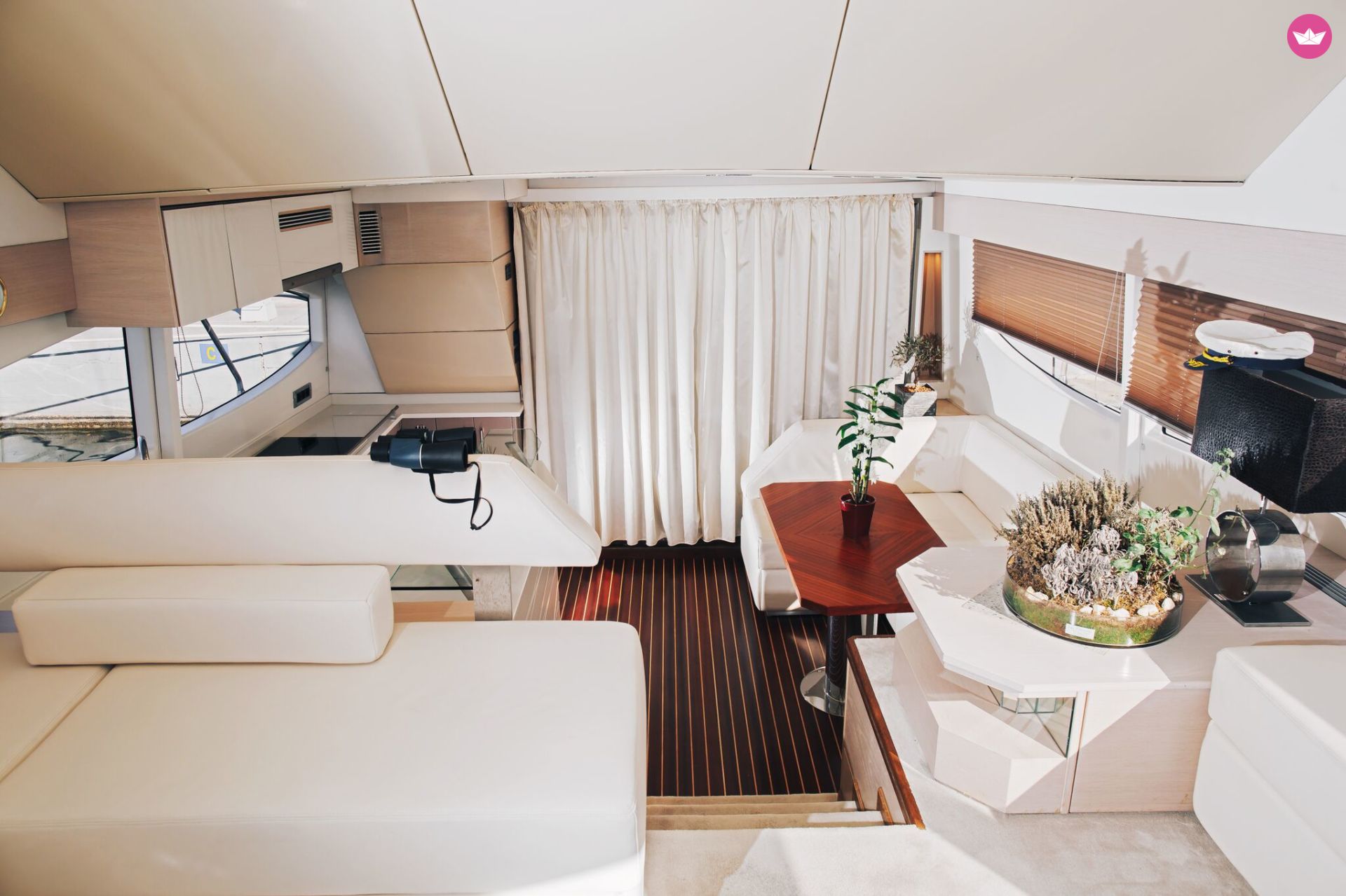 Charter Motorboat Pr Marine Pr Marine 62 Athens