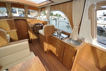 Linssen Grand Sturdy 25.9 Stern zu vermieten