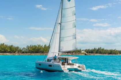 Location Catamaran Lagoon LAGOON 42 Le Marin