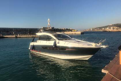 Hire Motorboat JEANNEAU LEADER 10 Beirut