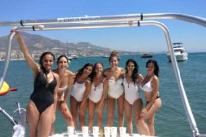 Alquiler Lancha Regal ALQUILER BARCO CON LICENCIA Fuengirola