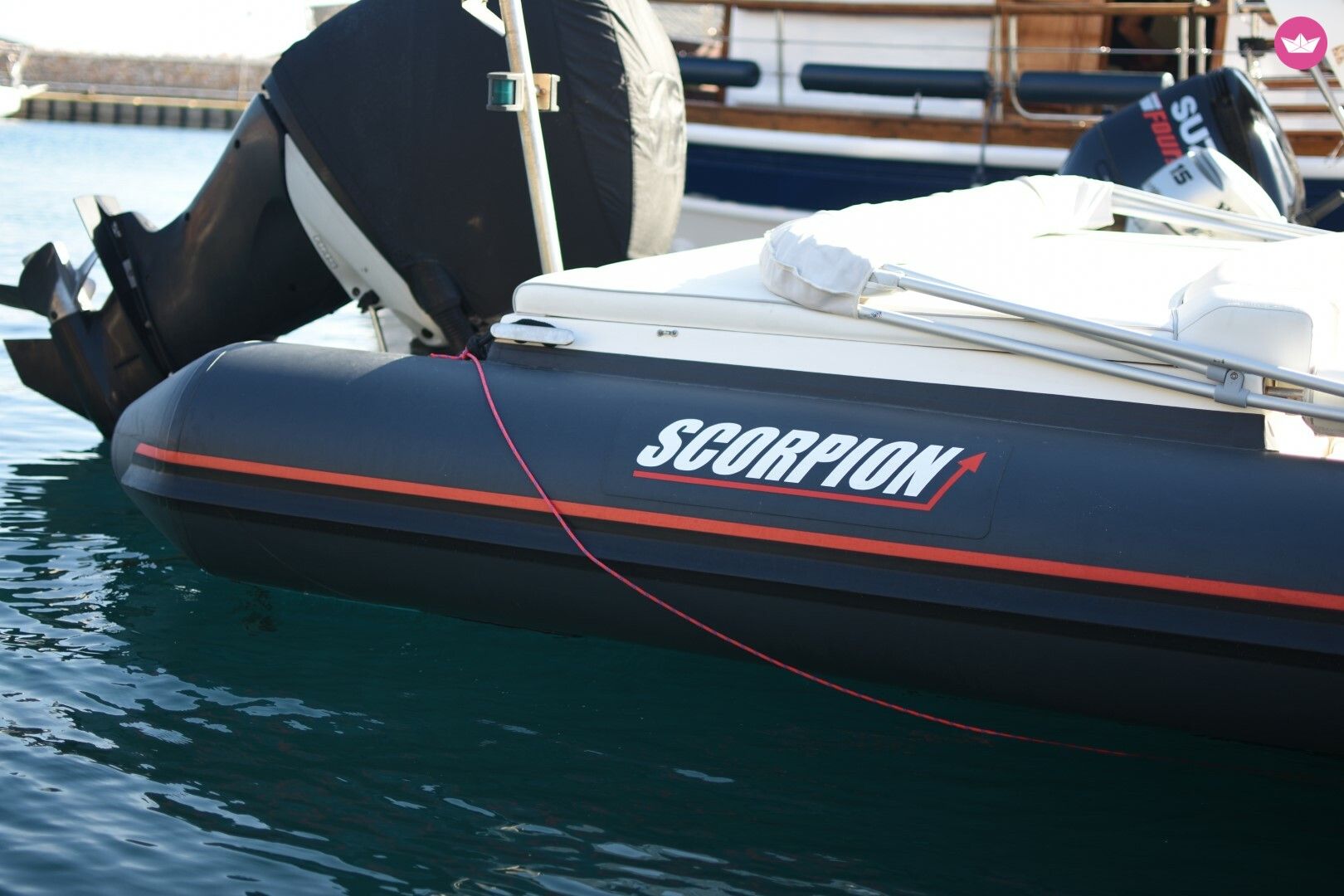 Semi-rigide Scorpion 27 300cv 6