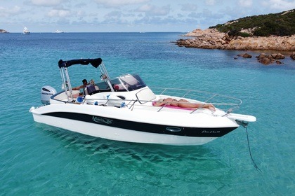 Hyra båt Motorbåt Marinello cabin26 Baja Sardinia