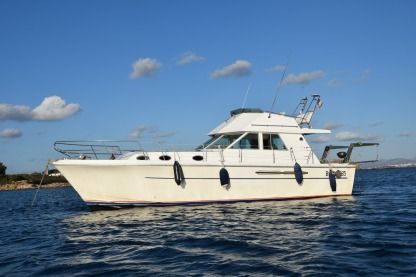 Location Bateau à moteur Princess 37 Villeneuve-Loubet