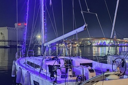 Rental Sailboat Jeanneau Sun Odyssey 490 Volos