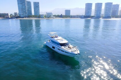 Hire Motor yacht Prestige 2017 Puerto Vallarta