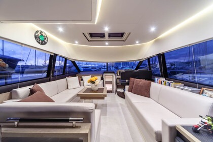 Prestige 500 Fly – Luxury Yacht Charter with Captain | Portofino & Cinque Terre