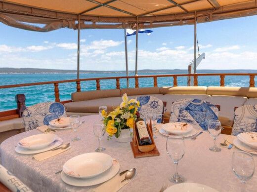 Sailboat  Gulet Plattegrond van de boot